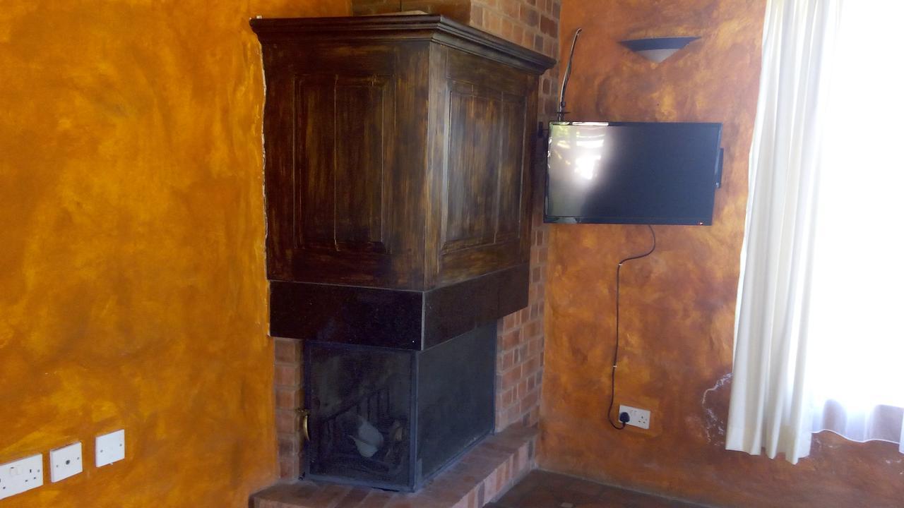 Woodmere Grand Hotel & Serviced Apartments Nairobi Bilik gambar